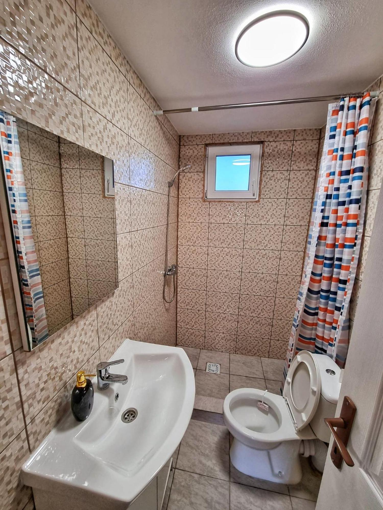 Cabana Vărad Coronini Moldova Veche Exterior foto