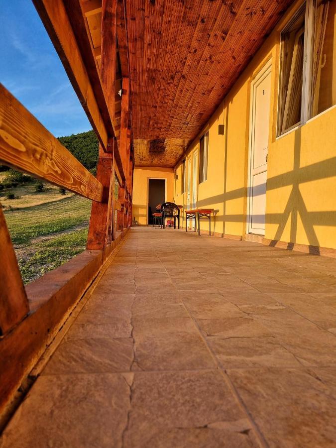 Cabana Vărad Coronini Moldova Veche Exterior foto