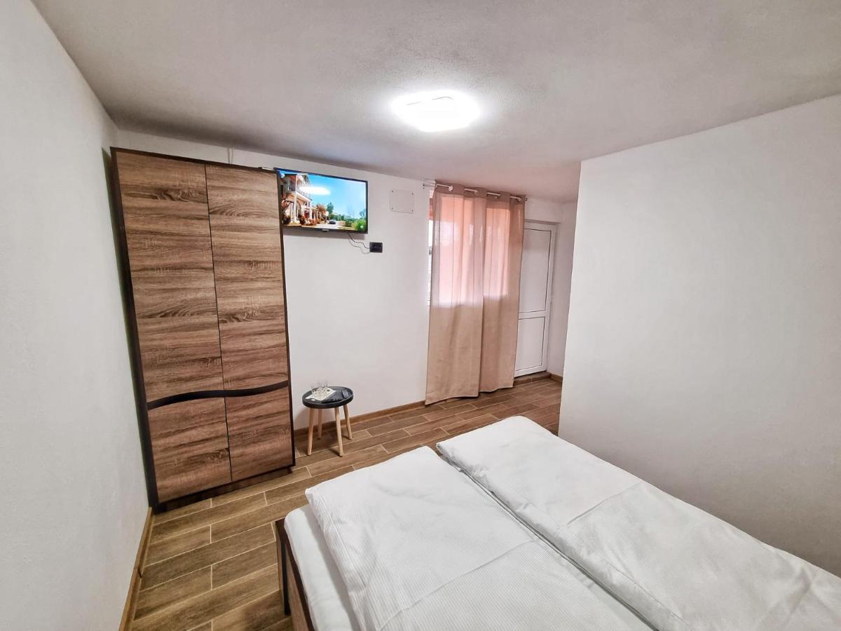 Cabana Vărad Coronini Moldova Veche Exterior foto
